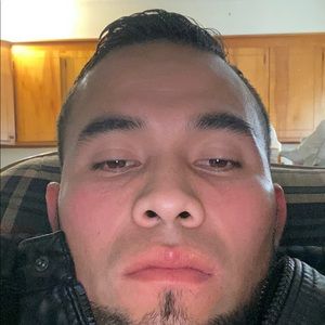 Meet your Posher, Tomas